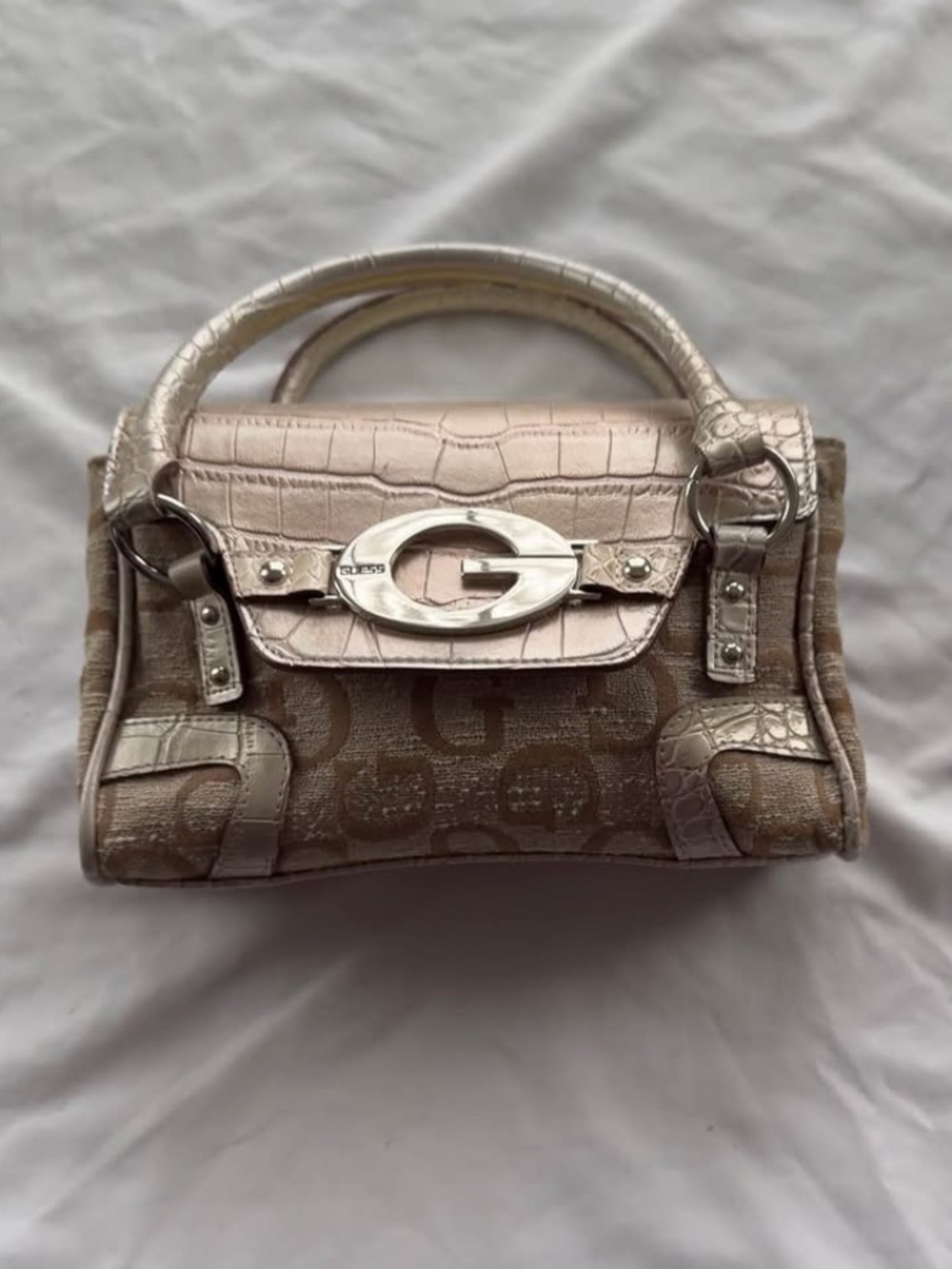 GUESS Vintage Petite handbag